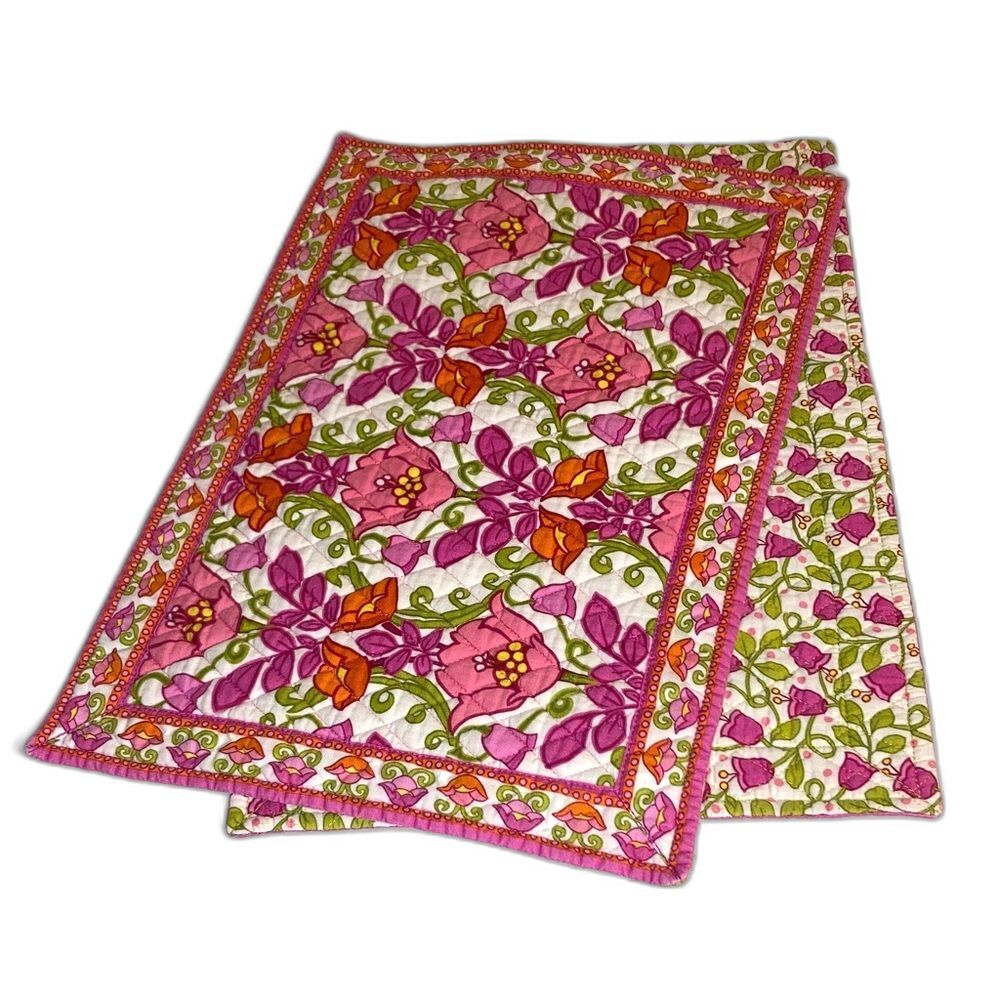 VERA BRADLEY Quilted Placemats Floral Pink Orange Green 17 x 12 inches Set of 2